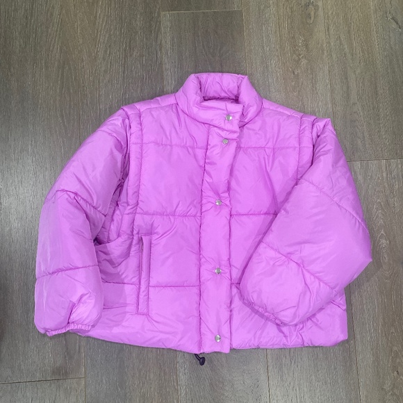 New Puffer Jacket Convertible to Vest - Picture 1 of 7